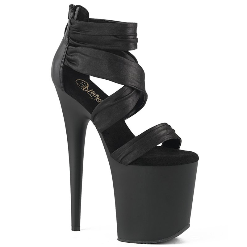 FLAMINGO-820 Černé páskové sandály Pleaser